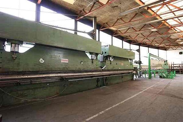 Maschine im Pfeiffer-Werk (2)